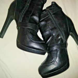 Simply Vera Wang Black High Heel  Ankle Boot